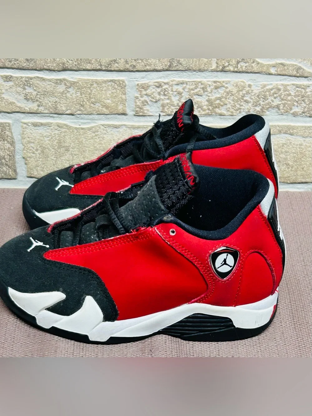Nike Air Jordan 14 Retro Gym Red Toro